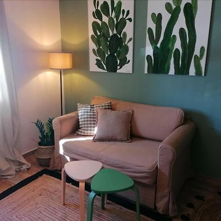 Appartement Studio Apartman Cactus à Zagreb Extérieur photo